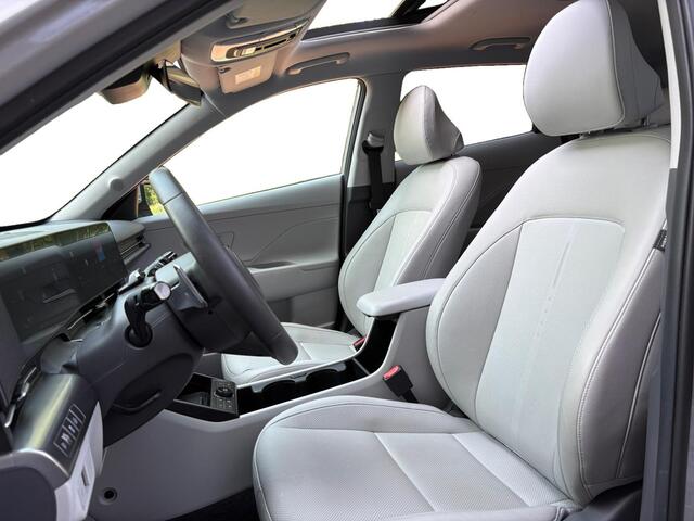 Hyundai Kona 1.6 GDI HEV Premium Sky | SCHUIF/KANTELDAK | FULL LED | PREMIUM LEDER | ADAPTIVE CRUISE | 360° CAMERA | STOELVERW. + KOELING |