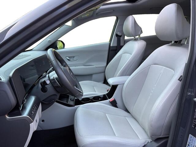 Hyundai Kona 1.6 GDI HEV Premium Sky | SCHUIF/KANTELDAK | FULL LED | PREMIUM LEDER | ADAPTIVE CRUISE | 360° CAMERA | STOELVERW. + KOELING |