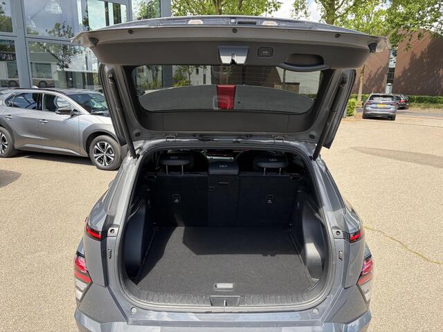 Hyundai Kona 1.6 GDI HEV N Line FULL OPTION| STOELVERWARMING + VENTILATIE| STUURVERWARMING| ELEK. STOEL| ELEK. ACHTERKLEP| ADAPTIVE CRUISE CONTROL| 360 CAMERA | ALL SEASON BANDEN |
