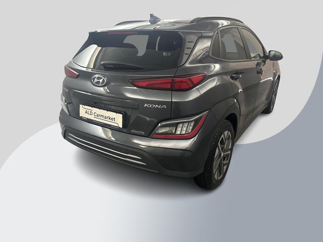 Hyundai Kona EV Fashion 64 kWh 126.200 KM | SOH 95% | WORDT VERWACHT!