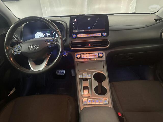 Hyundai Kona EV Fashion 64 kWh 126.200 KM | SOH 95% | WORDT VERWACHT!