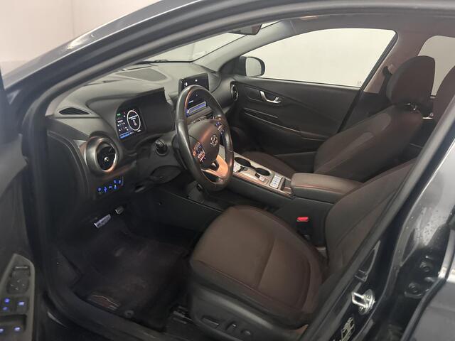 Hyundai Kona EV Fashion 64 kWh 126.200 KM | SOH 95% | WORDT VERWACHT!