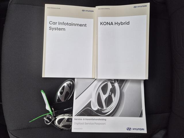 Hyundai Kona 1.6 GDI HEV Comfort Smart / Dealer onderhouden / Fabrieksgarantie tot 06-2029 / Trekgewicht 1300 kg / Stuur- & Stoelverwarming / Achteruitrijcamera / Elektrische achterklep / Adaptief cruise control / Keyless Entry/Start / Apple Carplay Android Auto / Cli