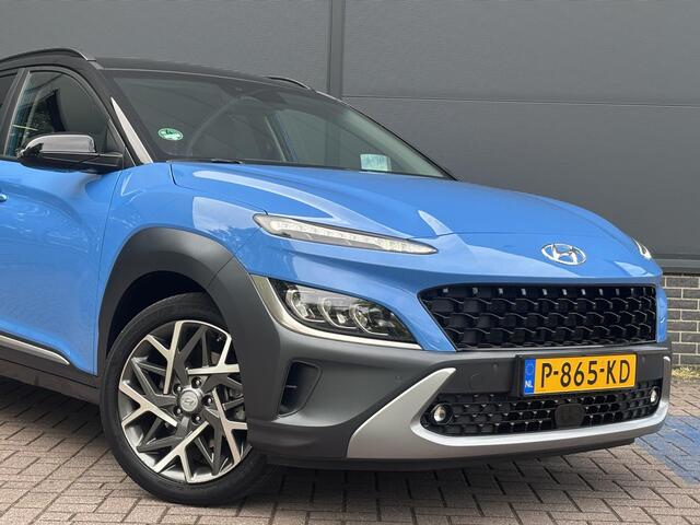 Hyundai Kona 1.6 GDI HEV Premium / Navigatie / Apple Carplay & Android Auto / Lederen Bekleding / Stuur & Stoelverwarming / Stoelventilatie / Elektrisch Verstelbare Stoelen / LED lampen / Parkersensoren Rondom / HUD /