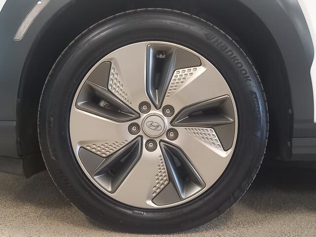 Hyundai Kona EV Limited 64 kWh