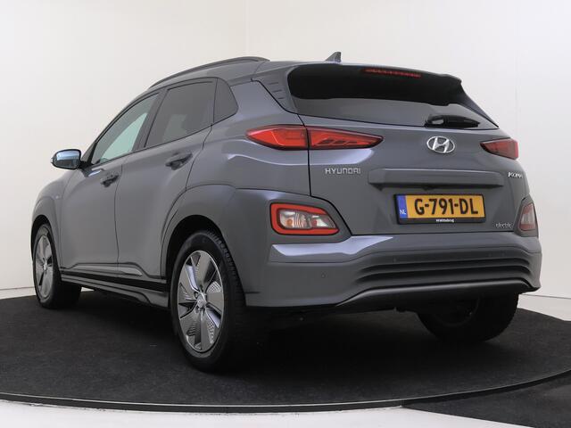 Hyundai Kona EV Premium 64 kWh