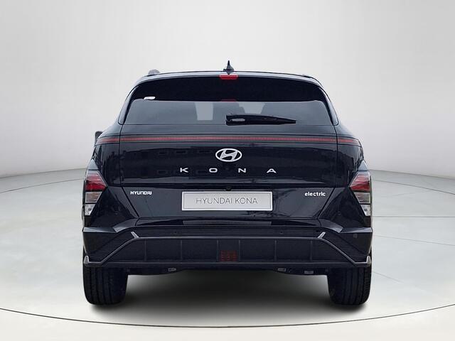 Hyundai Kona Electric N Line Business 64.8 kWh | Uit voorraad leverbaar! | Adaptieve Cruise Control | Parkeersensoren voor en achter | Dodehoekdetectie | Navigatie | Stoel / Stuurverwarming | Keyless entry en start| Uit Voorraad Leverbaar |