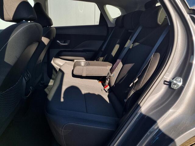 Hyundai Kona Electric Comfort 48.4 kWh / ¤4000,- voordeel op nieuwprijs / Rijklaarprijs / Direct Leverbaar