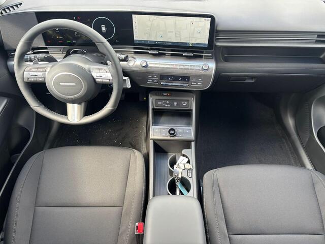 Hyundai Kona 1.6 GDI HEV Comfort / ¤4500,- Voordeel / Direct Leverbaar / Navigatie / 18" LMV / Adaptieve Cruise Control /