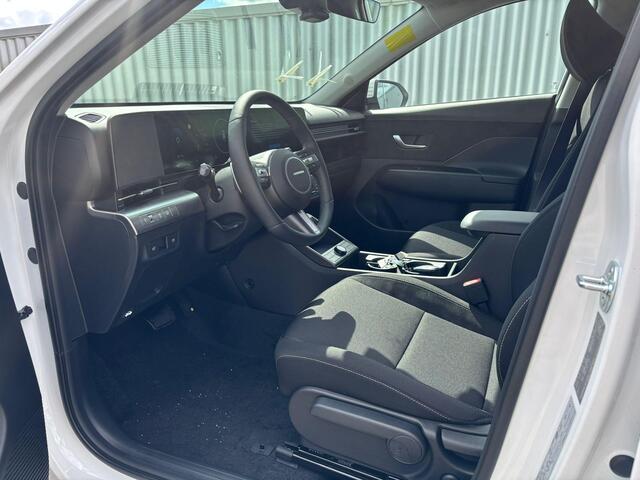 Hyundai Kona 1.6 GDI HEV Comfort / ¤4500,- Voordeel / Direct Leverbaar / Navigatie / 18" LMV / Adaptieve Cruise Control /