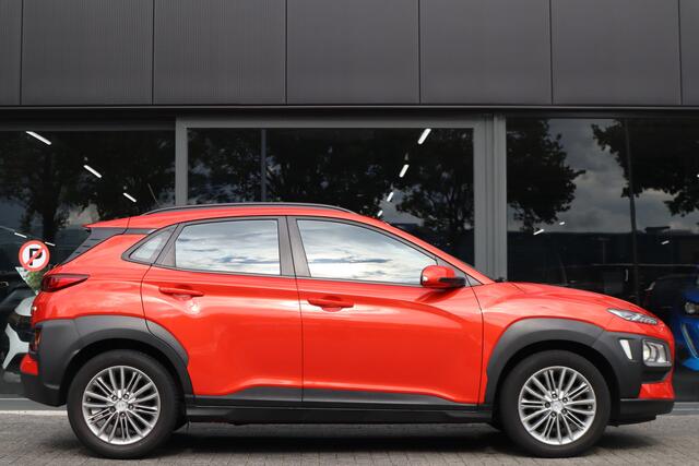 Hyundai Kona 1.0T Premium | RIJKLAAR | Lane assist | Carplay | Camera