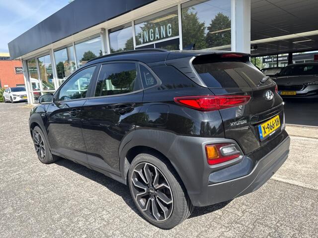Hyundai Kona 1.6 GDI HEV Comf Sm