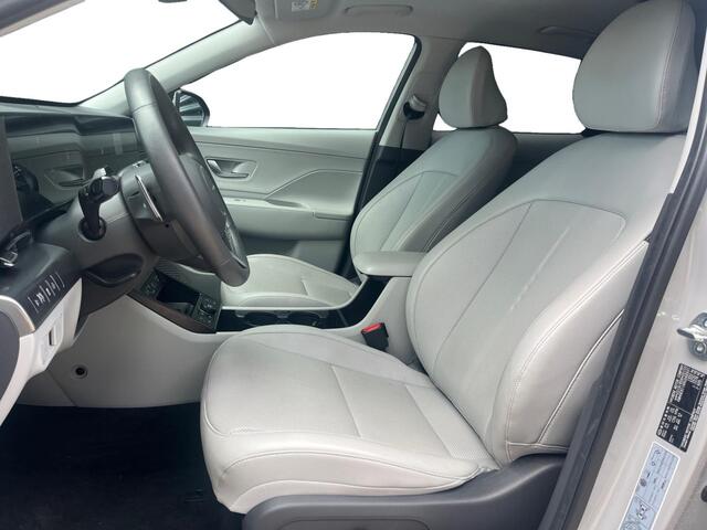 Hyundai Kona 1.6 GDI 140pk HEV Premium Sky | SCHUIF/KANTELDAK | FULL LED | PREMIUM LEDER | ADAPTIVE CRUISE | 360° CAMERA | STOELVERW. + KOELING | FABRIEKS.GAR. 4-2030 |
