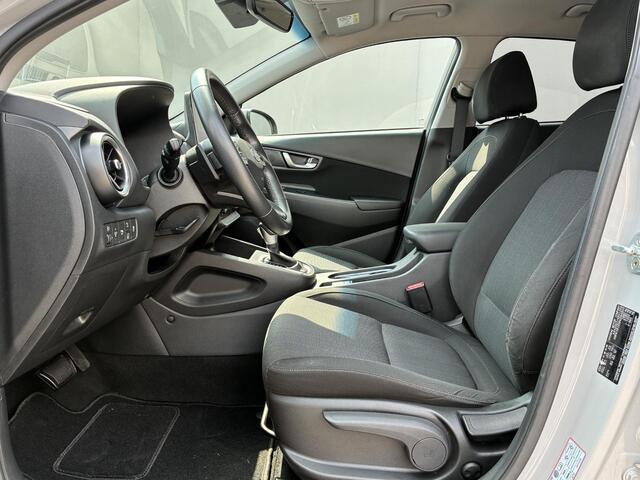 Hyundai Kona 1.6 GDI HEV Fashion / Fabrieksgarantie t/m 03-2027 / Volledig Onderhouden / Navigatie / Apple Carplay/Android Auto / Achteruitrijcamera / KRELL Audio /