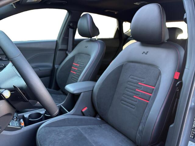 Hyundai Kona N Line Sky 1.6 GDI HEV 137pk | SCHUIF/KANTELDAK | STOEL + STUURVERW. | ADAPTIVE CRUISE | 360° CAMERA | ELEK. ACHTERKLEP |