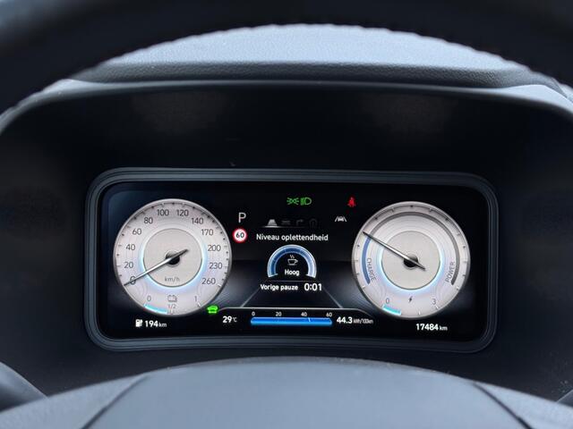 Hyundai Kona EV 64kWh Premium - Navi - camera - stoel/stuur verw. - head up