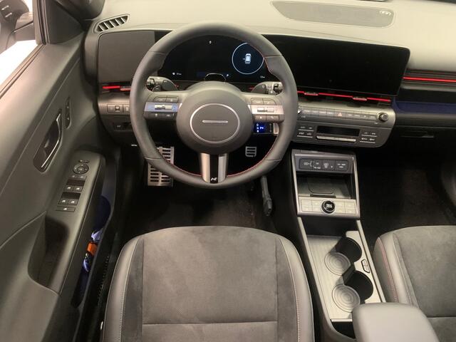 Hyundai Kona 1.6 GDI HEV N Line Full Hybride Automaat met Navigatie, Adaptive Cruise Control en Sport uitvoering Uit voorraad leverbaar!