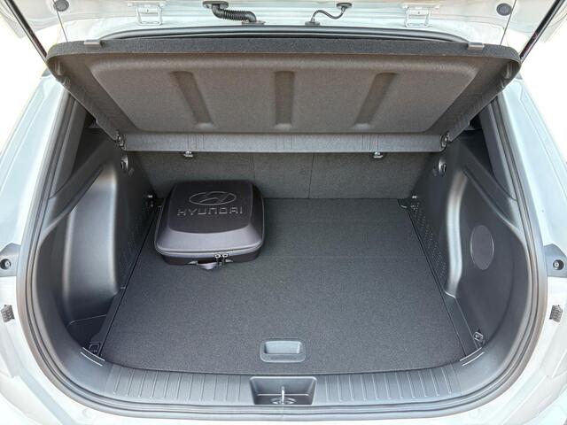 Hyundai Kona Electric N Line Business 64.8kWh 204pk | STOEL + STUURVERW. | ADAPTIVE CRUISE | CAMERA | APPLE CARPLAY / ANDROID AUTO | WARMTEPOMP |