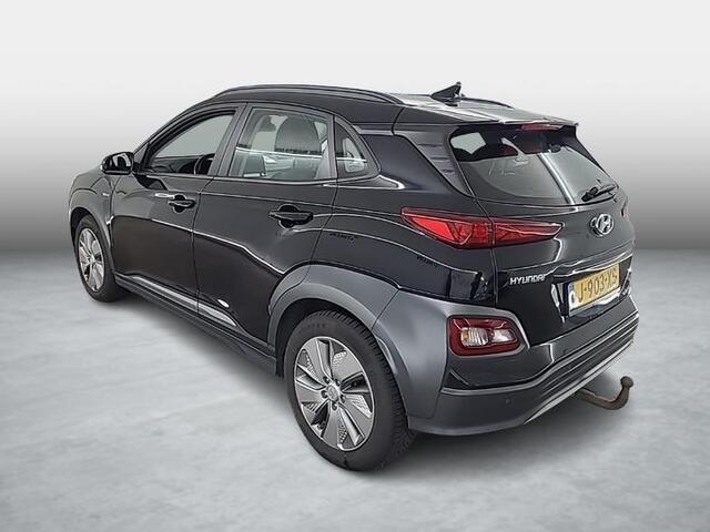 Hyundai Kona EV Comfort Smart 64 kWh | Trekhaak | | 204 PK | Camera | CarPlay | 484 km WLTP