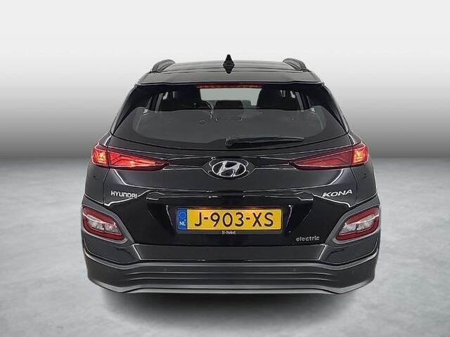 Hyundai Kona EV Comfort Smart 64 kWh | Trekhaak | | 204 PK | Camera | CarPlay | 484 km WLTP