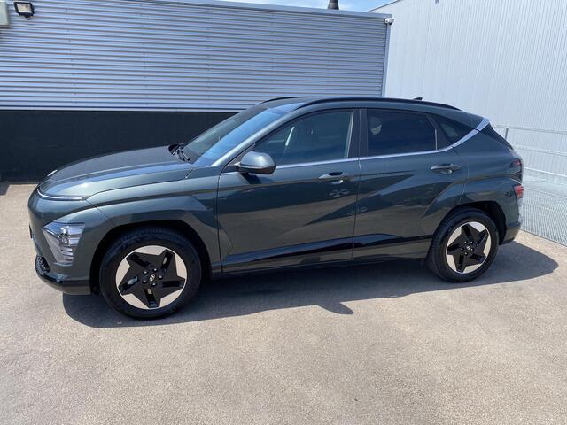 Hyundai Kona Electric Comfort Smart 65.4 kWh Stuurverwarming, stoelverwarming, navigatie, Head-up display, Elektr. achterklep, Apple CarPlay/Android Auto