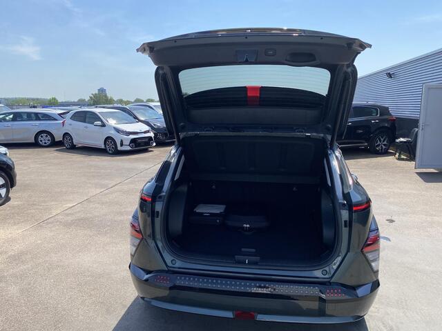 Hyundai Kona Electric Comfort Smart 65.4 kWh Stuurverwarming, stoelverwarming, navigatie, Head-up display, Elektr. achterklep, Apple CarPlay/Android Auto