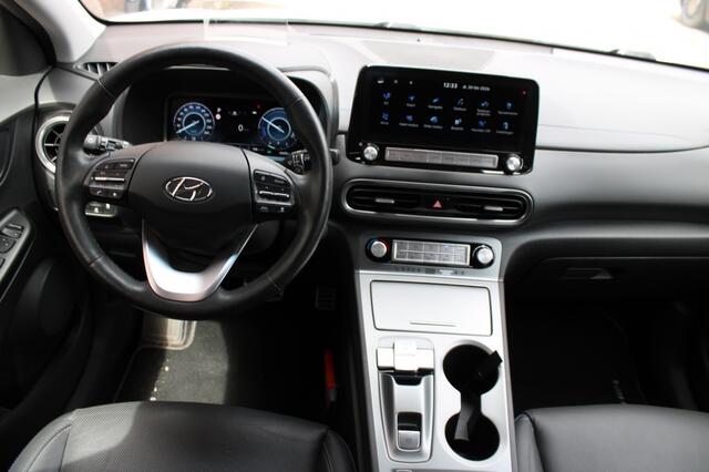 Hyundai Kona EV Premium 64 kWh | Org NL | Led | Elek Stoelen | SOH 100%