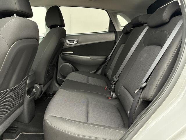 Hyundai Kona 1.6 GDI HEV Fashion / 1.300 KG trekgewicht / Head up Display / Achteruitrijcamera / Cruise Control / Apple carpplay/android auto / Navigatie /