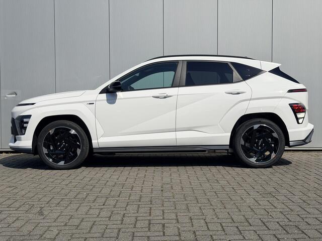 Hyundai Kona Electric N Line Business 64.8 kWh / Warmtepomp / BOSE Audio / V2L Interieur / Achteruitrijcamera / Parkeersensoren Voor + Achter / Stoel- & Stuurverwarming / Dodehoekdetectie /