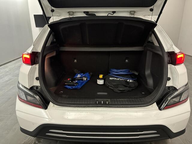 Hyundai Kona EV Business 64 kWh