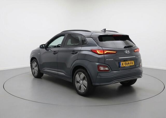 Hyundai Kona EV Fashion 64 kWh | Geen import | SOH 97%