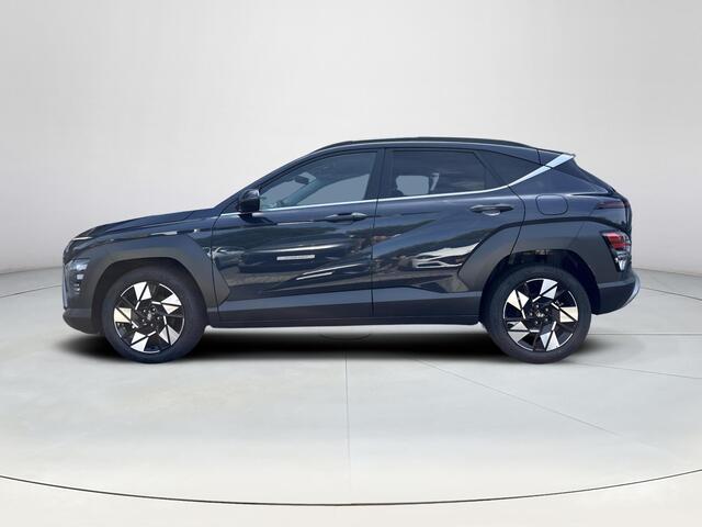 Hyundai Kona 1.6 GDI HEV Comfort Plus | WK Deal | Uit voorraad leverbaar! | Dodehoekdetectie | Elektrische achterklep | Stoel en stuurverwarming | Achterbank verwarming | AppleCarplay en Android Auto | Keyless entry en start