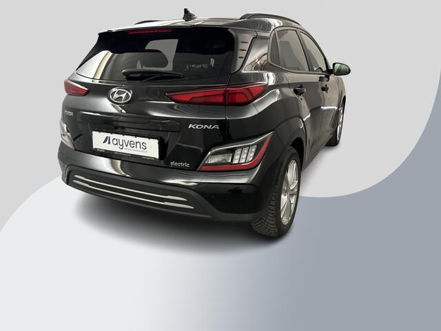 Hyundai Kona EV Limited 64 kWh | 49350 KM | Virtual Cockpit | Navigatiesysteem | Stoelverwarming | WORDT VERWACHT!