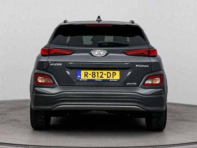 Hyundai Kona EV COMFORT SMART 64 kWh | SOH 95.1% | NAVIGATIE | HUD | STOEL/STUURVERWARMING | ACHTERUITRIJ CAMERA |