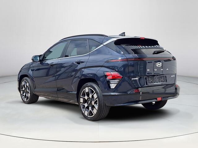 Hyundai Kona Electric Premium 64.8 kWh | WK Deal | Uit voorraad leverbaar! | Apple Carplay/Android Auto | 360 graden camera | Lichtmetalen velgen | Stoelverwarming/verkoeling | Elektrische achterklep |
