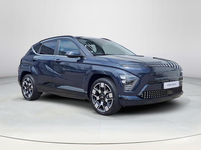 Hyundai Kona Electric Premium 64.8 kWh | WK Deal | Uit voorraad leverbaar! | Apple Carplay/Android Auto | 360 graden camera | Lichtmetalen velgen | Stoelverwarming/verkoeling | Elektrische achterklep |