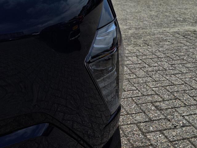 Hyundai Kona Electric Premium 64.8 kWh | WK Deal | Uit voorraad leverbaar! | Apple Carplay/Android Auto | 360 graden camera | Lichtmetalen velgen | Stoelverwarming/verkoeling | Elektrische achterklep |