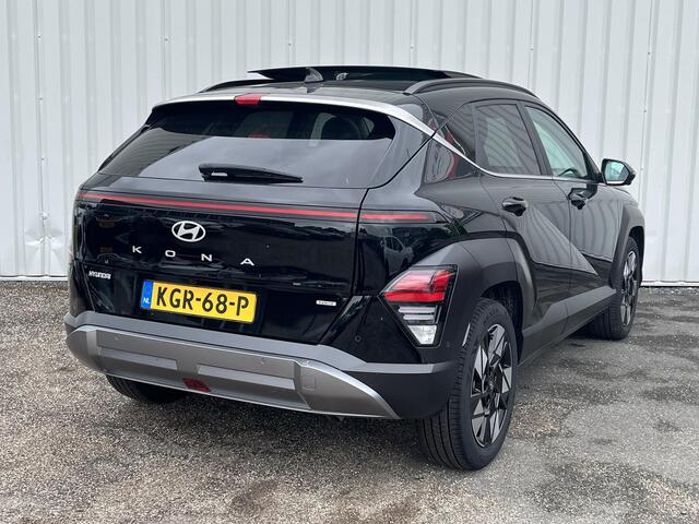 Hyundai Kona 1.6 GDI HEV Premium Sky | Schuif-kanteldak | Leder | 360 Graden Camera | Stoelverwarming en Stoelkoeling | Cruise Control Adaptief