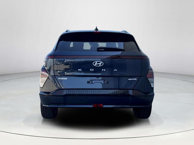 Hyundai Kona Electric Long Range Pure Edition 64.8 kWh | Comfort Pack | WK Deal | | Uit voorraad leverbaar! | Achteruitrijcamera | Adaptieve Cruise Control | Keyless entry/start | Stoel/Stuurverwarming | Adaptive Cruisecontrol |