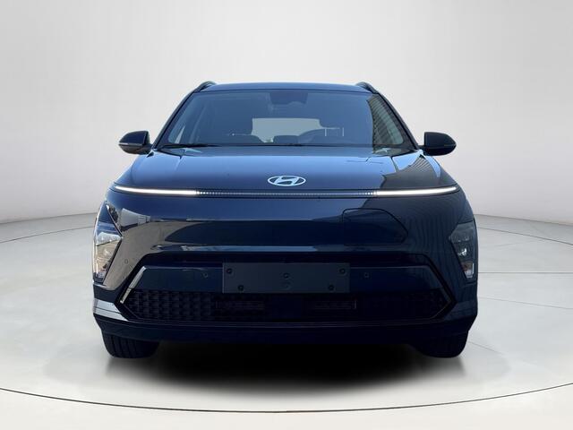 Hyundai Kona Electric Long Range Pure Edition 64.8 kWh | Comfort Pack | WK Deal | | Uit voorraad leverbaar! | Achteruitrijcamera | Adaptieve Cruise Control | Keyless entry/start | Stoel/Stuurverwarming | Adaptive Cruisecontrol |