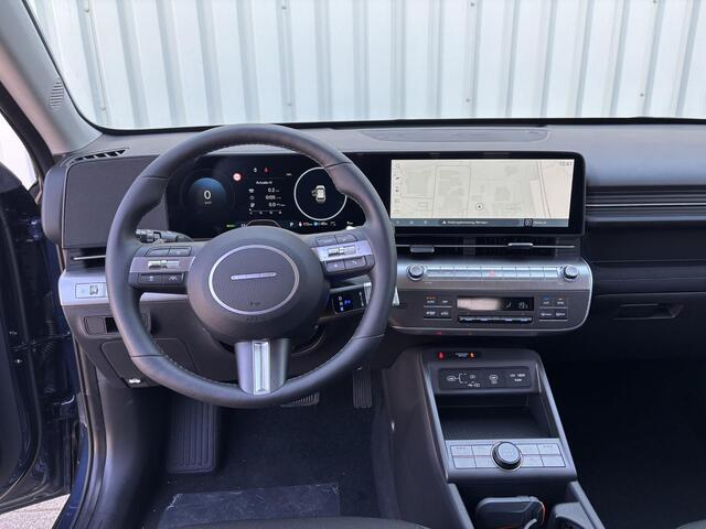 Hyundai Kona Electric Long Range Pure Edition 64.8 kWh | Comfort Pack | WK Deal | | Uit voorraad leverbaar! | Achteruitrijcamera | Adaptieve Cruise Control | Keyless entry/start | Stoel/Stuurverwarming | Adaptive Cruisecontrol |