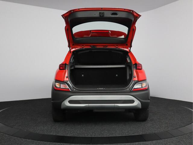 Hyundai Kona 1.6 GDI HEV Comfort | Facelift | Achteruitrijcamera | Apple Carplay |