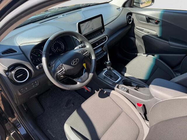 Hyundai Kona 1.6 GDI HEV Comfort Aut- Carplay, Android Auto, Camera, Lane Assist, Led