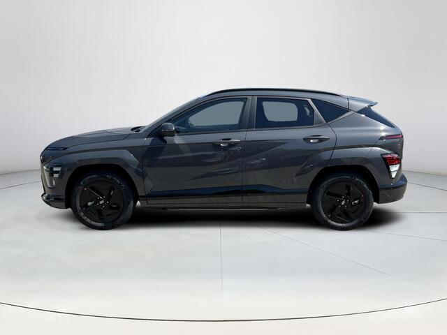 Hyundai Kona Electric Long Range Pure Edition 64.8 kWh | Comfort Pack | WK Deal | | Uit voorraad leverbaar! | Achteruitrijcamera | Adaptieve Cruise Control | Keyless entry/start | Stoel/Stuurverwarming | Adaptive Cruisecontrol |