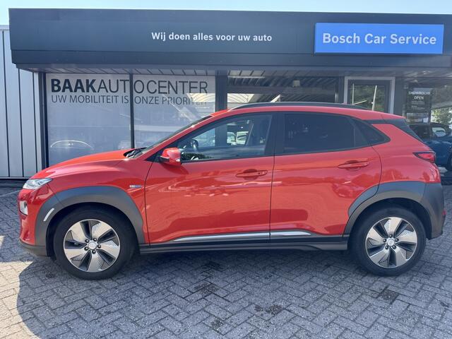 Hyundai Kona EV Premium 64 kWh | HUD | Stoelventilatie