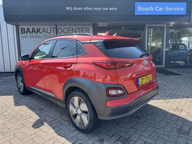 Hyundai Kona EV Premium 64 kWh | HUD | Stoelventilatie
