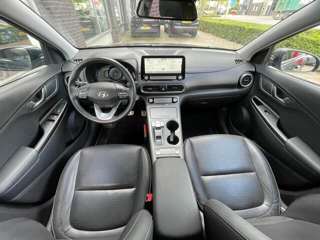 Hyundai Kona EV Premium 64 kWh | SOH 100% | Stoelverw. + ventilatie | Prem. audio | Adpt. cruise
