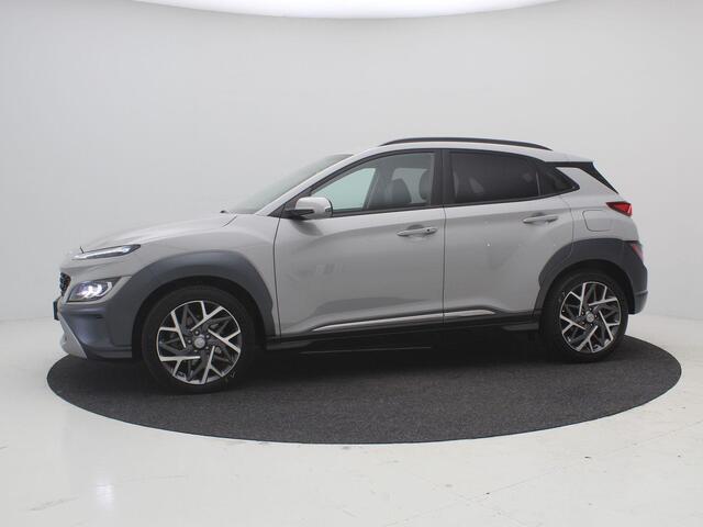 Hyundai Kona 1.6 GDI HEV Premium / Lederen bekleding / HUD Display / Navigatie / Adaptieve Cruise Control / Elektrisch stoel voor / Stoel verwarming & koeling voor / NL Auto / Historie aanwezig /