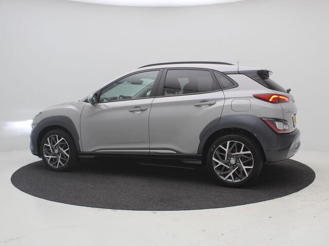 Hyundai Kona 1.6 GDI HEV Premium / Lederen bekleding / HUD Display / Navigatie / Adaptieve Cruise Control / Elektrisch stoel voor / Stoel verwarming & koeling voor / NL Auto / Historie aanwezig /