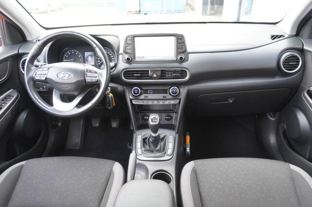 Hyundai Kona 1.0 T-GDI Essence / Trekhaak / Camera / Navigatie